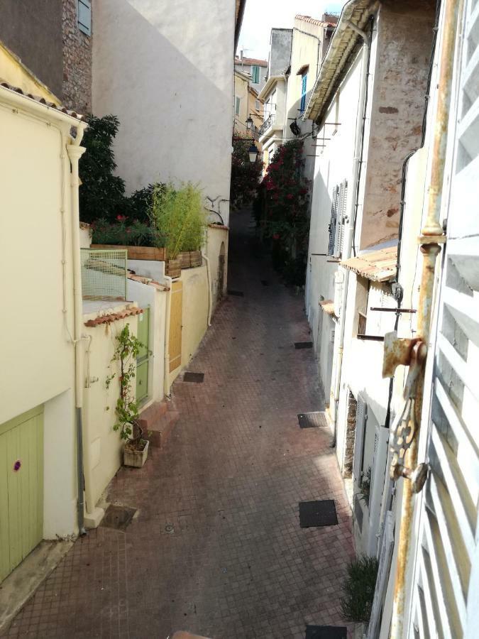 Blue Palm Apartment Hyeres Bagian luar foto